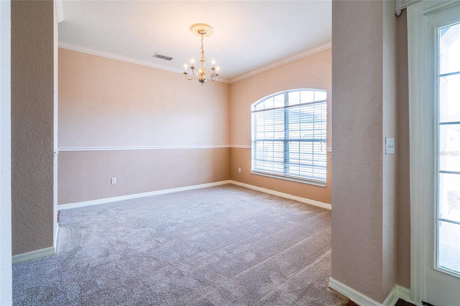 Image 5 of 28 For 6940 Bently Drive