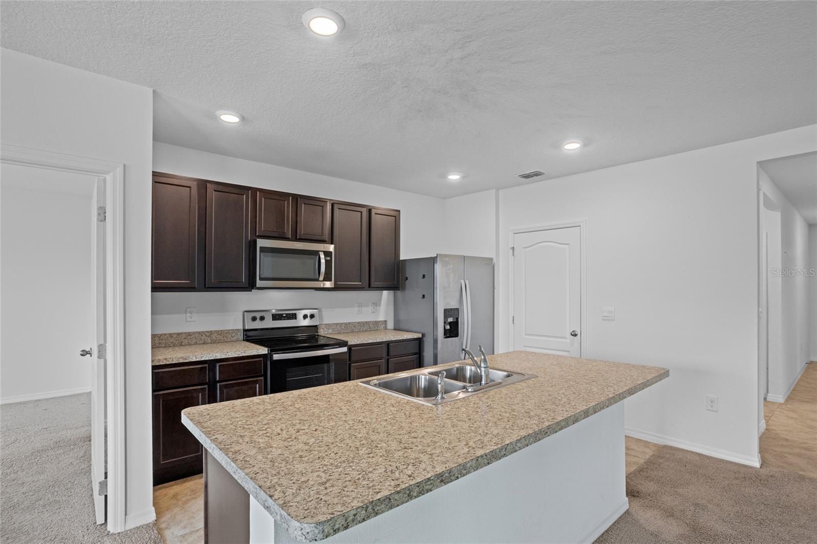 Image 20 of 38 For 2143 Kalin Way