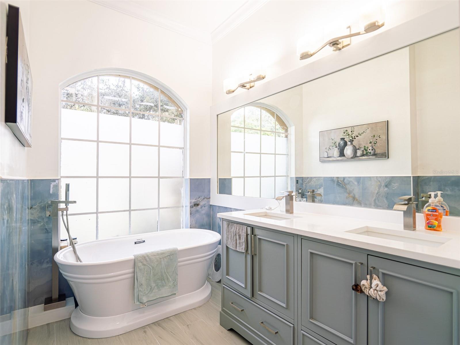 Image 17 of 55 For 2855 Chapelwood Court