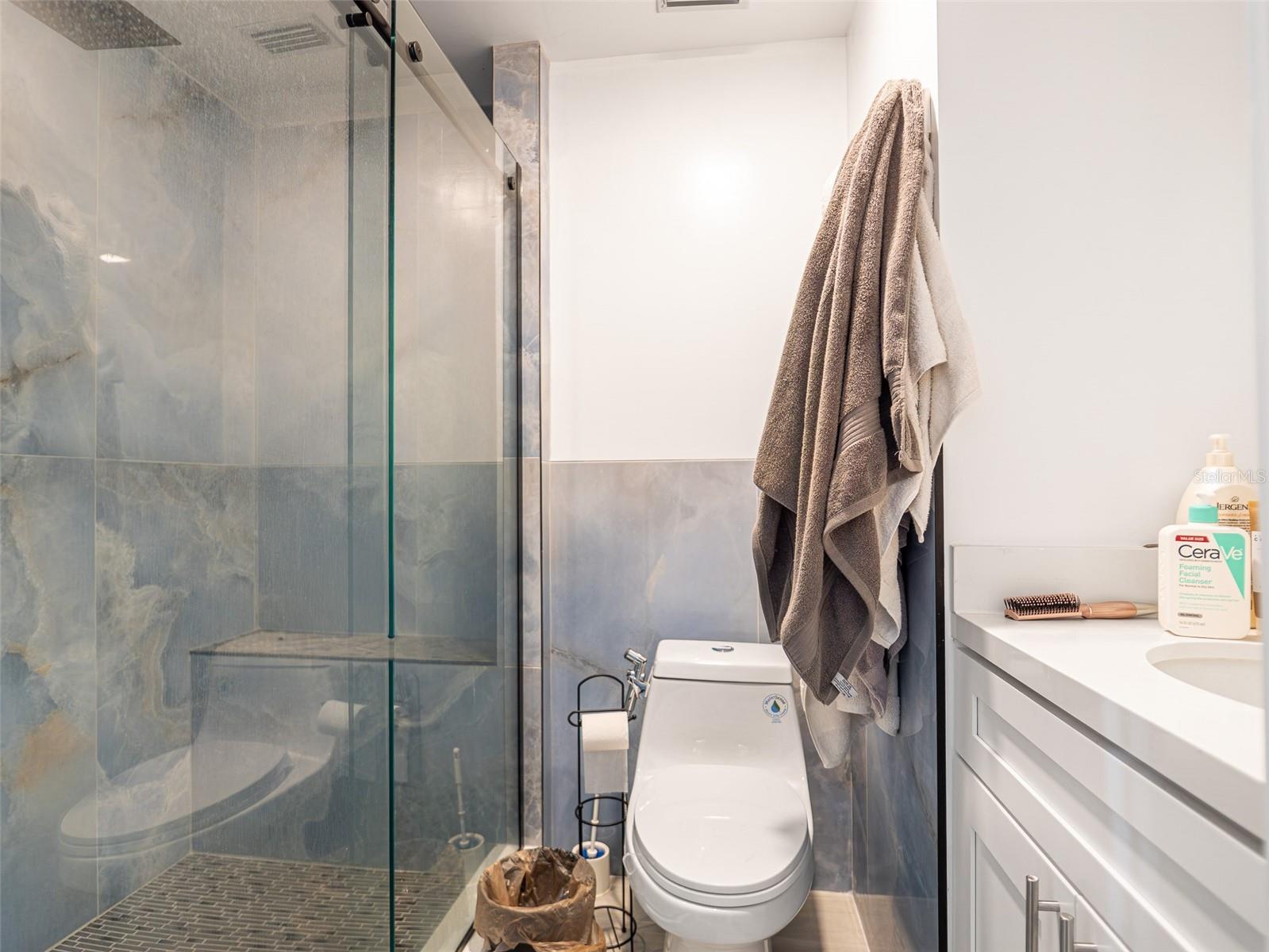 Image 18 of 55 For 2855 Chapelwood Court