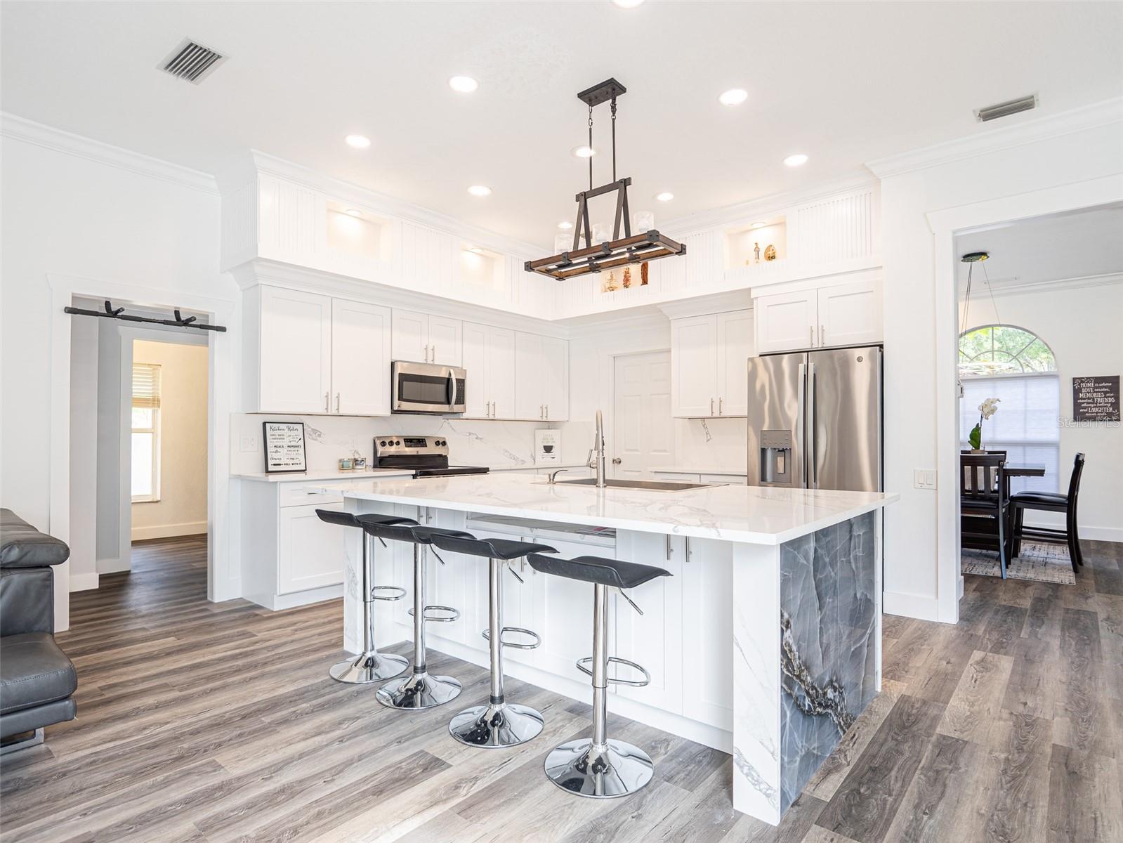 Image 2 of 55 For 2855 Chapelwood Court