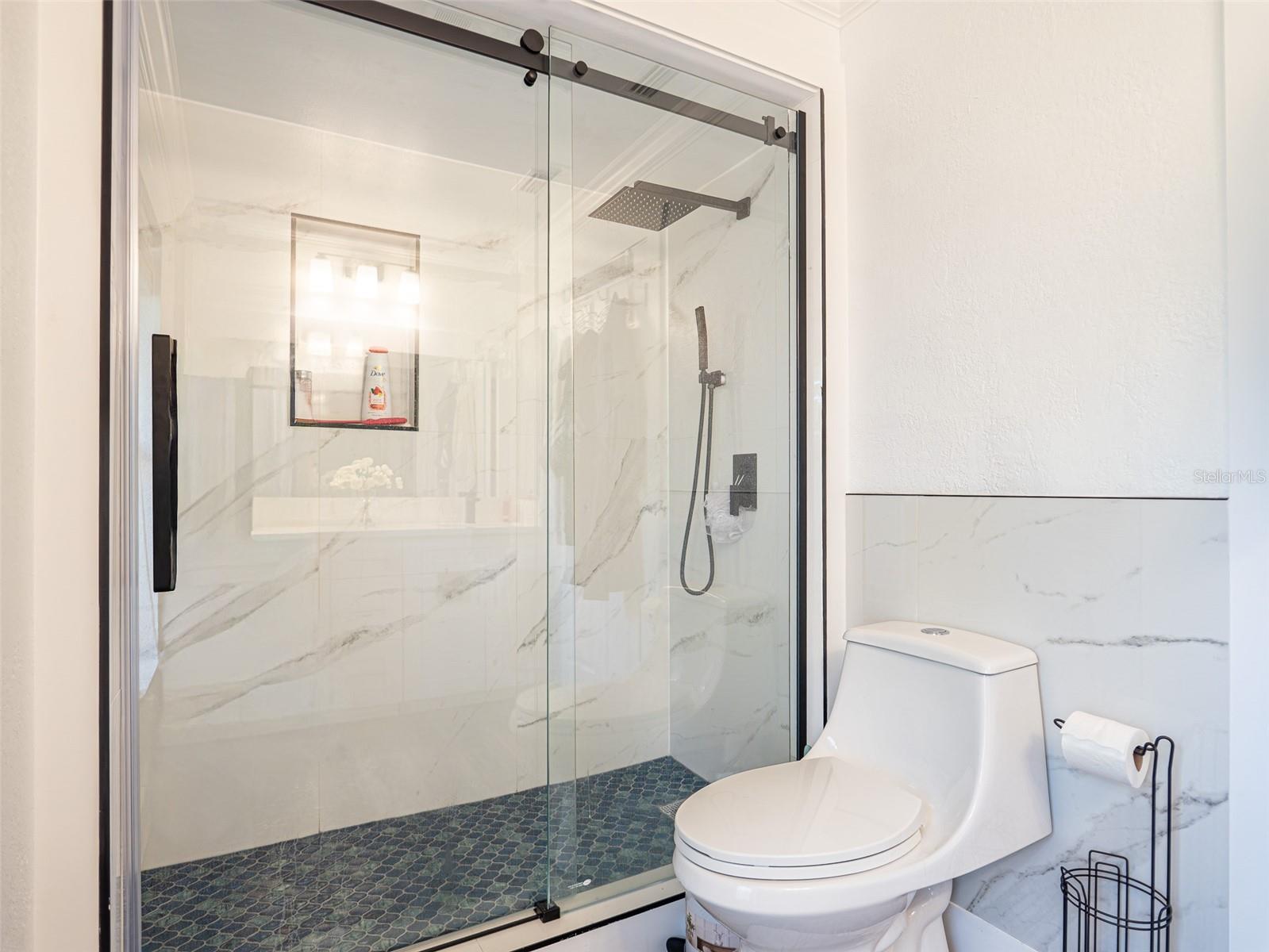 Image 24 of 55 For 2855 Chapelwood Court