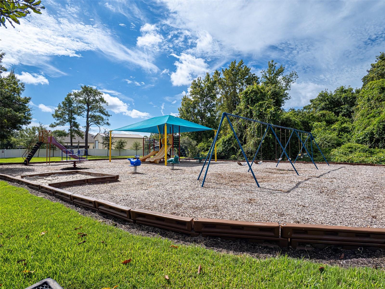 Image 40 of 55 For 2855 Chapelwood Court