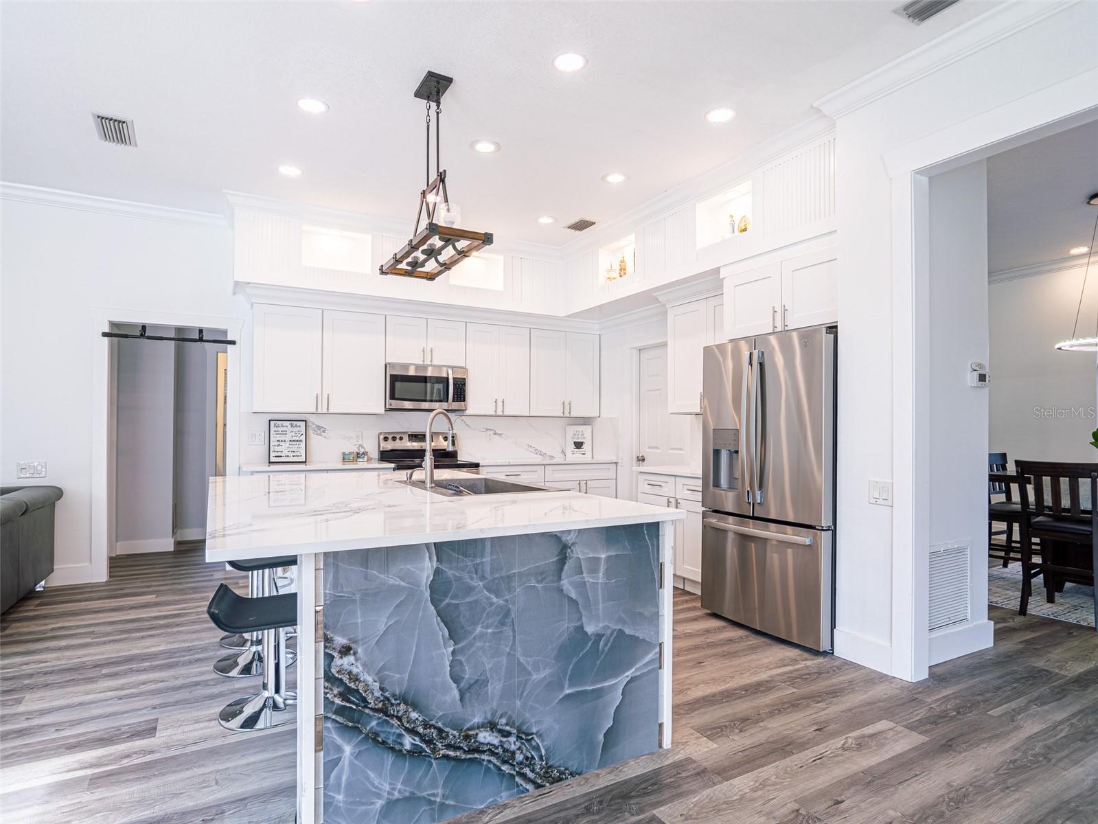 Image 6 of 55 For 2855 Chapelwood Court