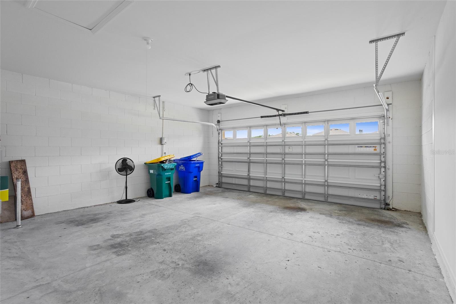 Image 31 of 37 For 2143 Kalin Way