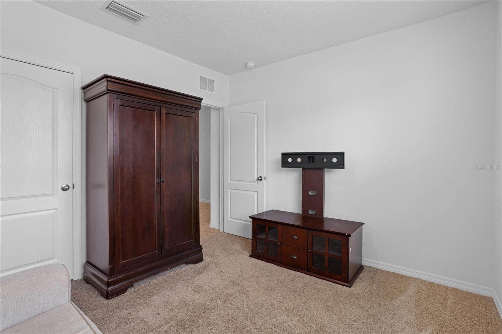 Image 7 of 37 For 2143 Kalin Way