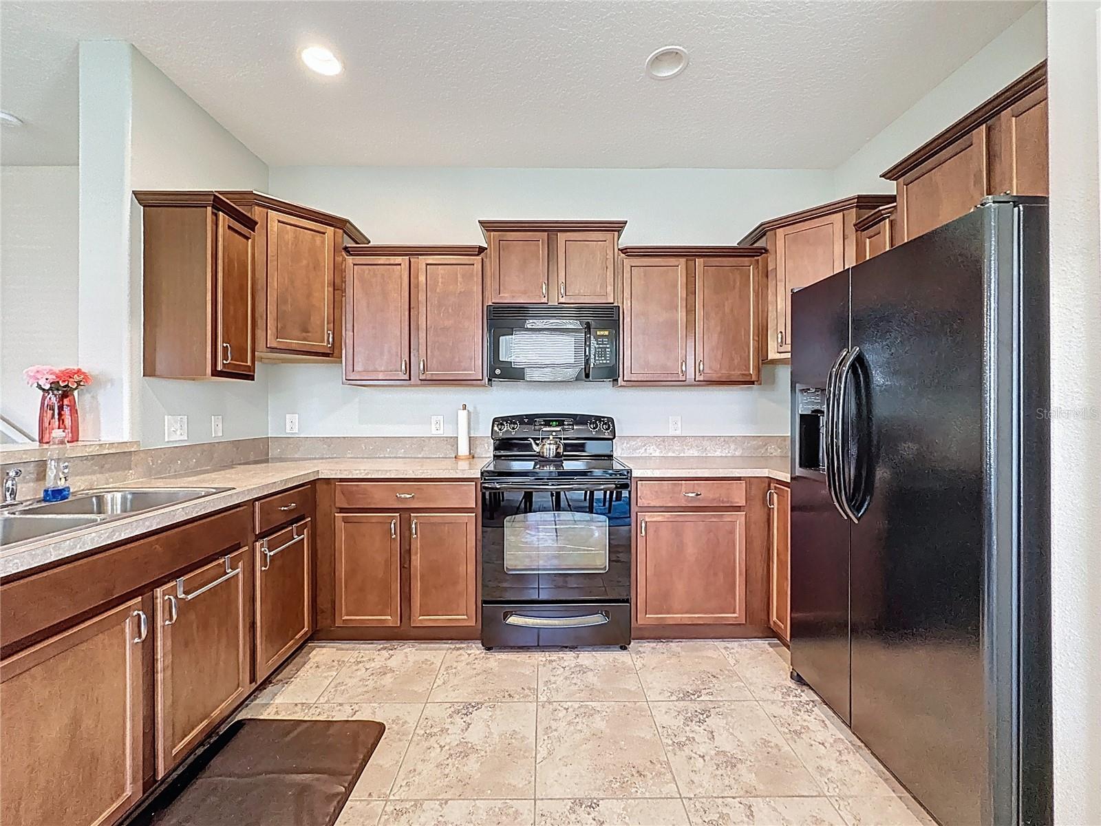 Image 11 of 38 For 105 Scaton Way