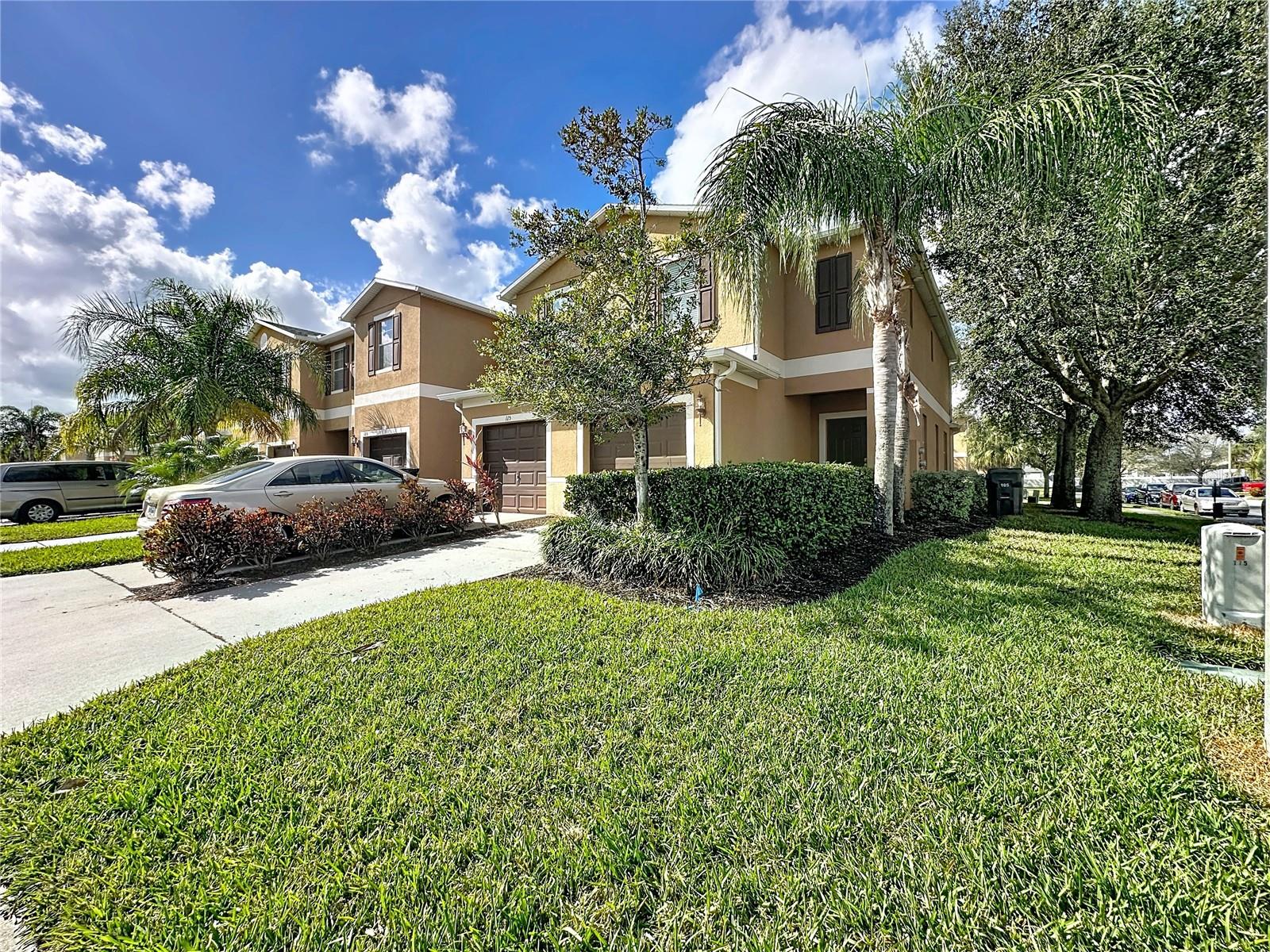 Image 3 of 38 For 105 Scaton Way