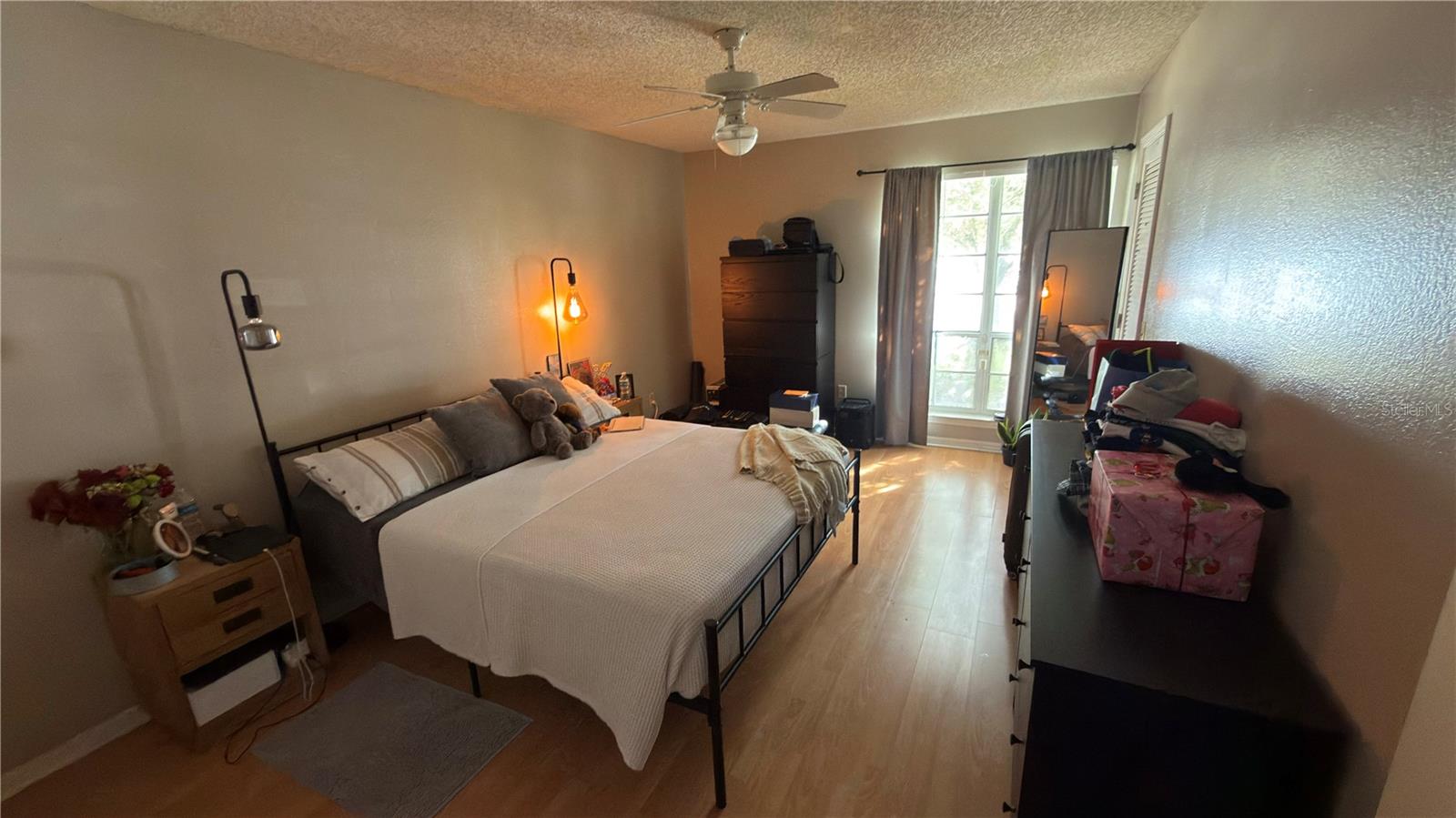 Image 14 of 21 For 4690 Pembrook Place 90