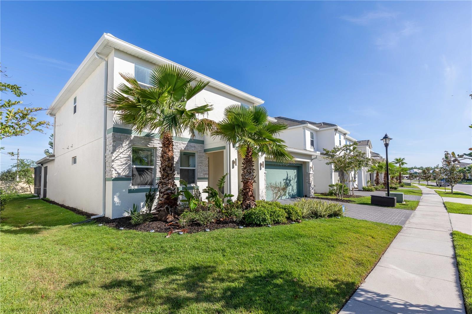 Image 2 of 28 For 2623 Calistoga Avenue