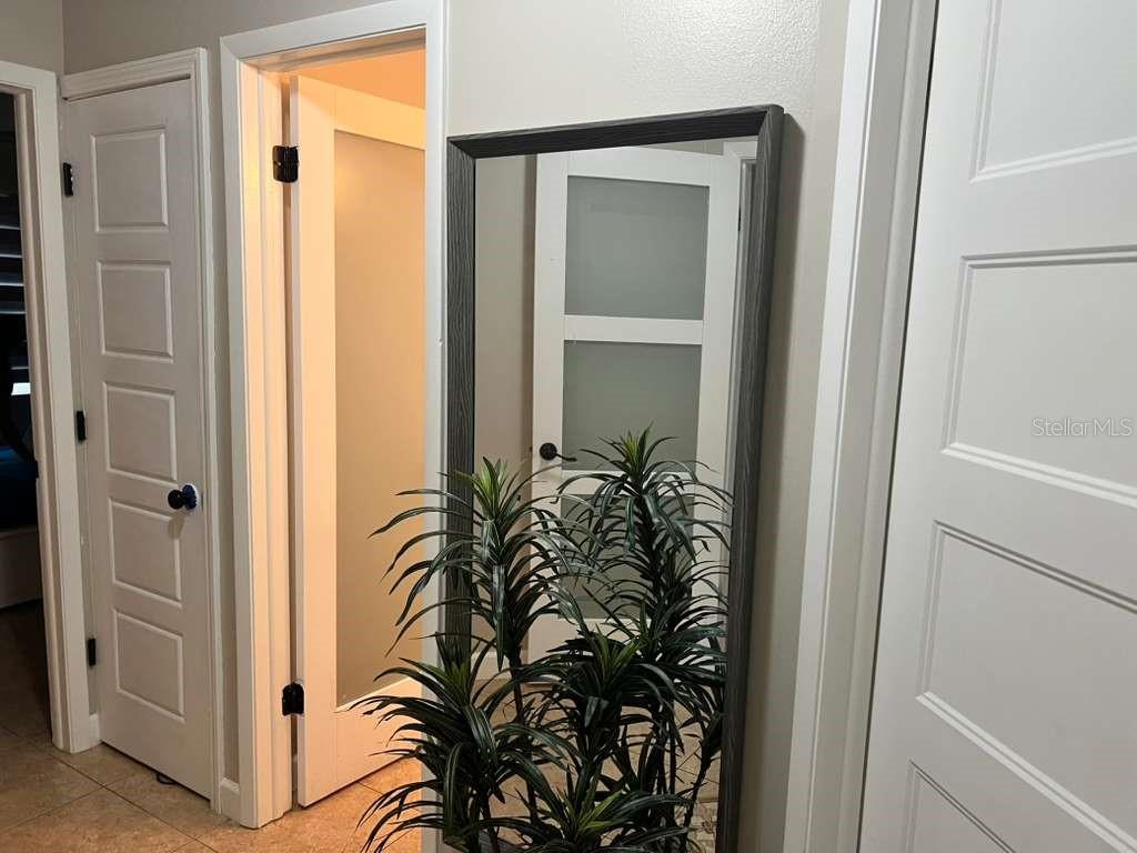 Image 11 of 19 For 20812 Maxim Parkway