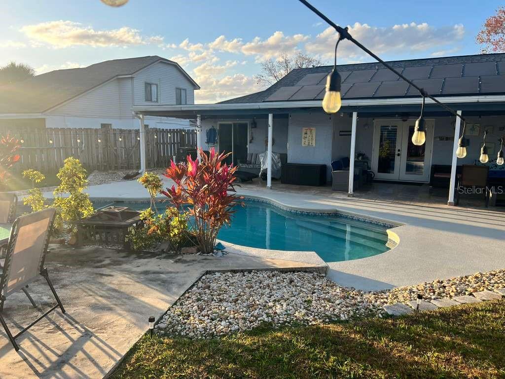 Image 17 of 19 For 20812 Maxim Parkway