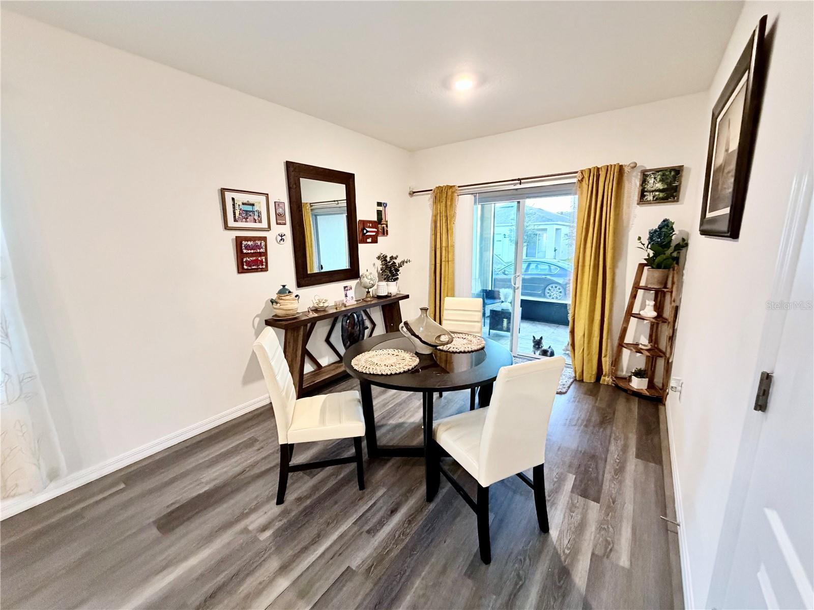 Image 9 of 16 For 6310 Canter Circle