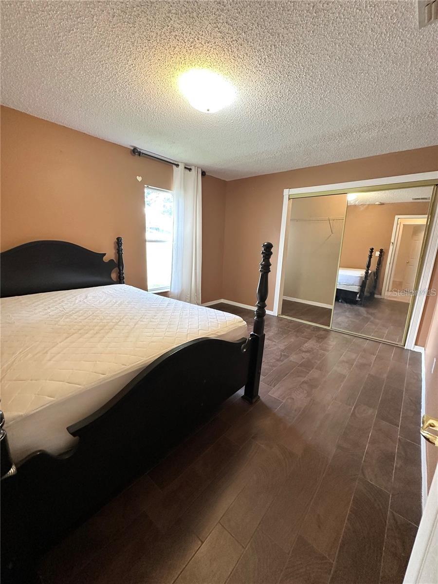 Image 17 of 26 For 16016 Blossom Hill Loop