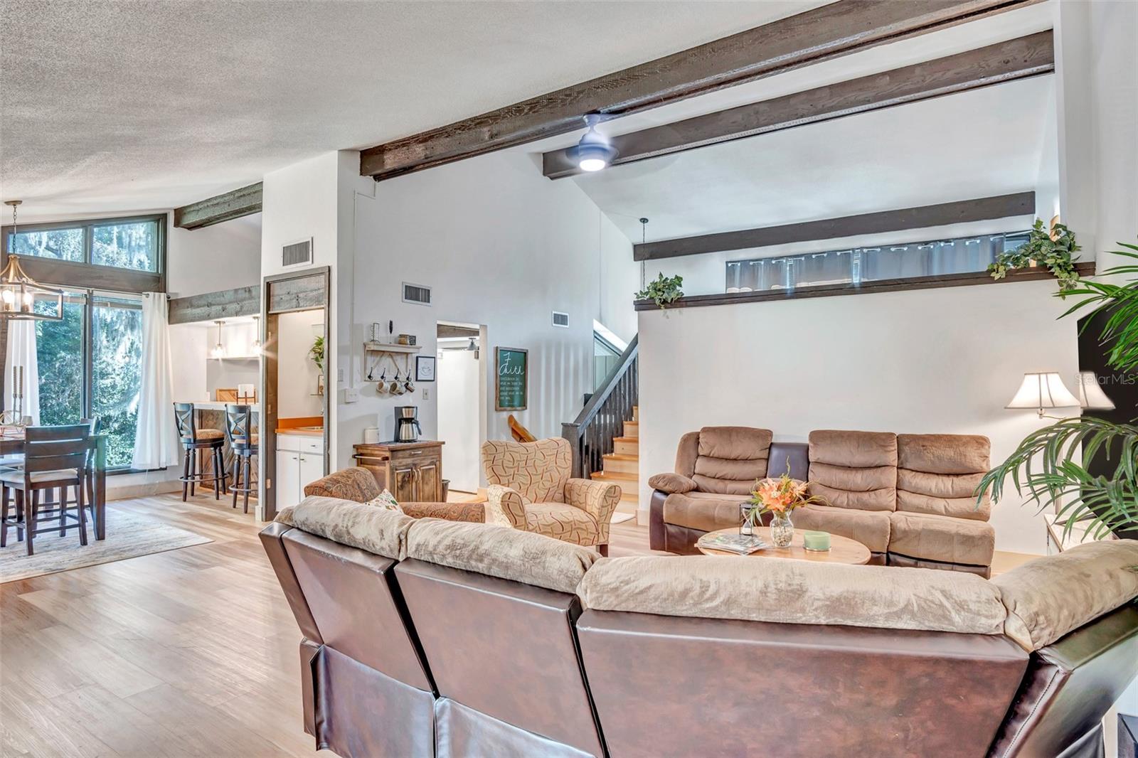 Image 6 of 20 For 4 Nottingham Way