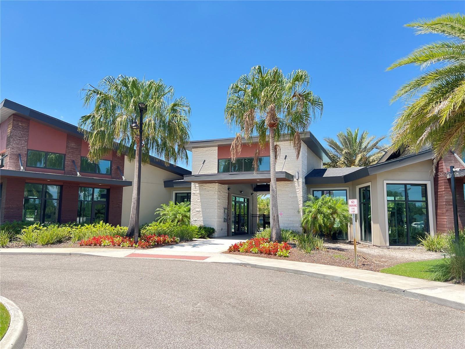 Image 18 of 27 For 17547 Saw Palmetto Avenue