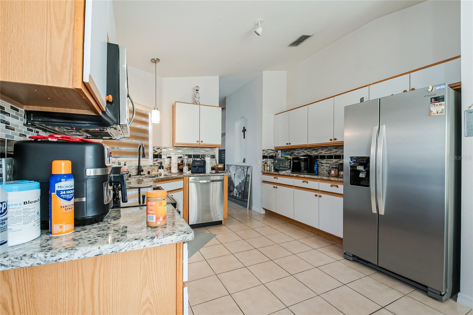 Image 16 of 51 For 172 Acadia Drive