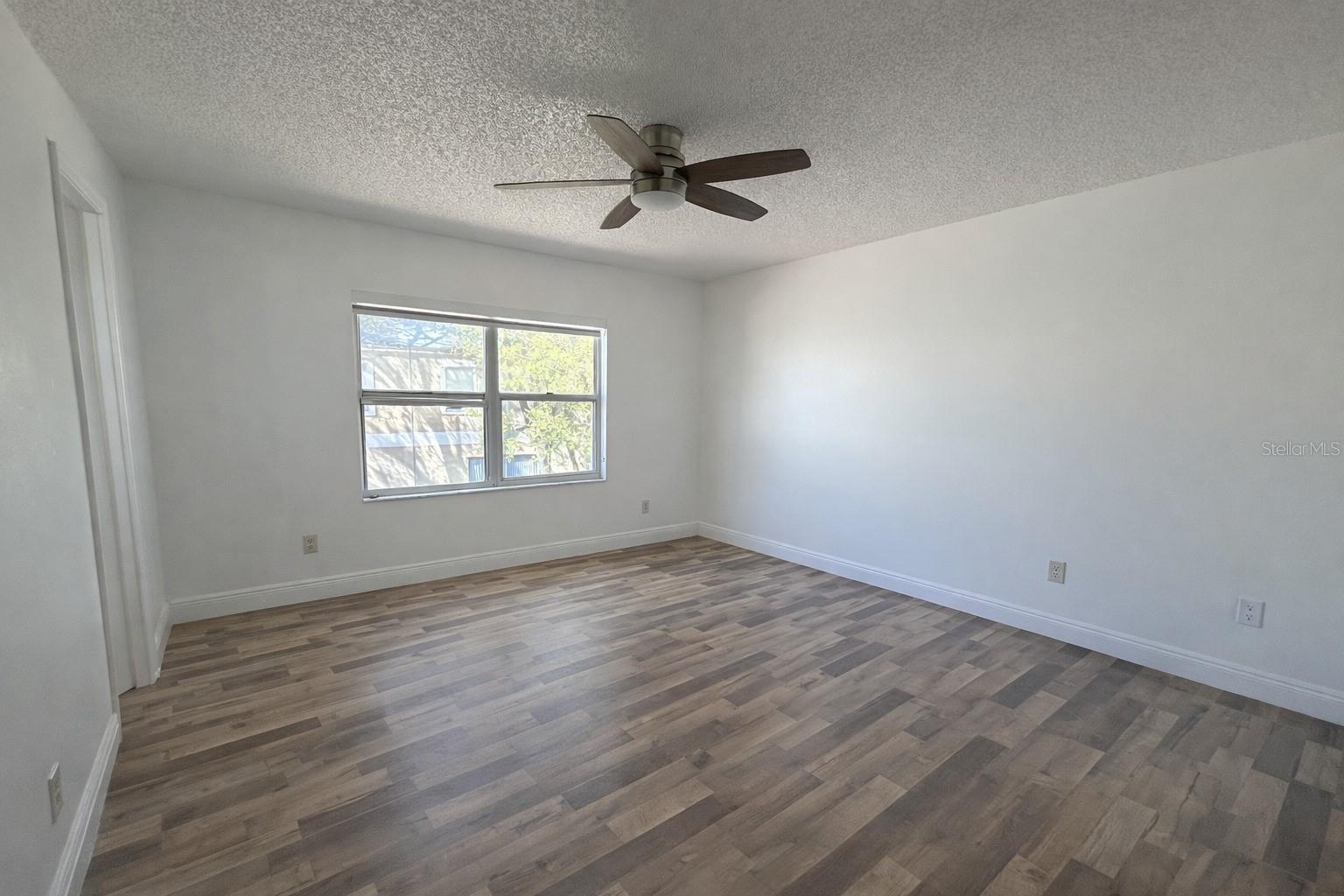 Image 10 of 13 For 2428 Summerfield Place