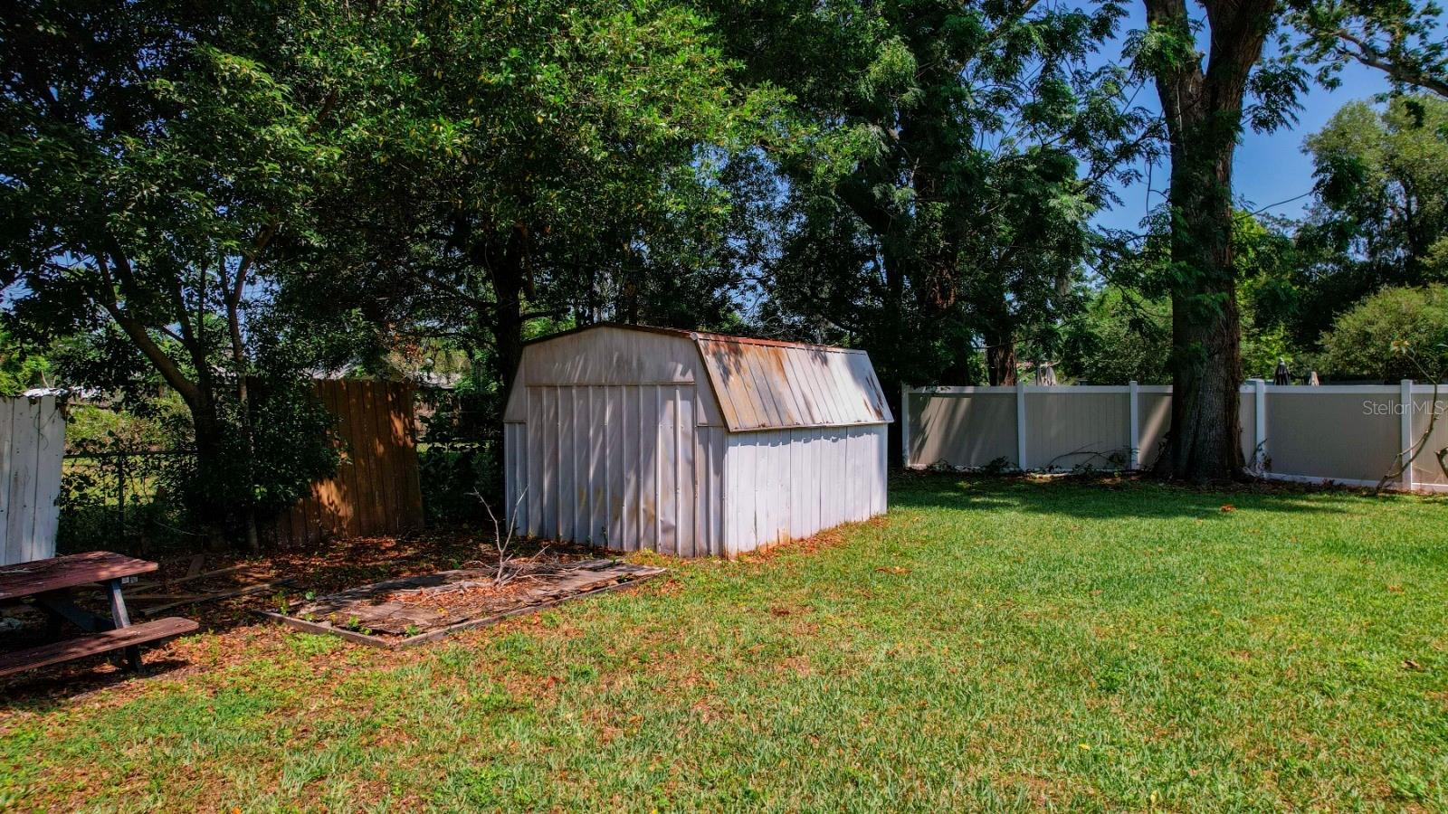 Image 31 of 35 For 2812 Dawley Avenue