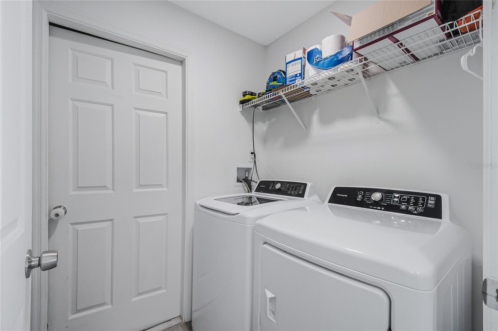 Image 16 of 37 For 2450 Shelby Circle