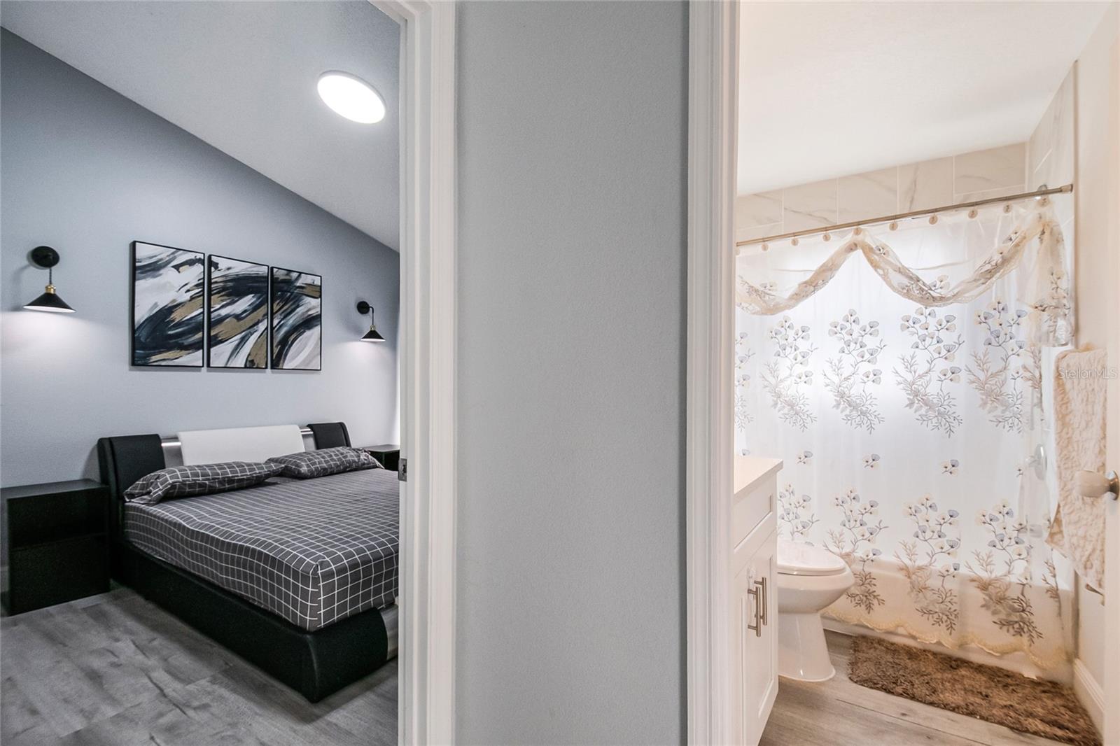 Image 24 of 37 For 2450 Shelby Circle