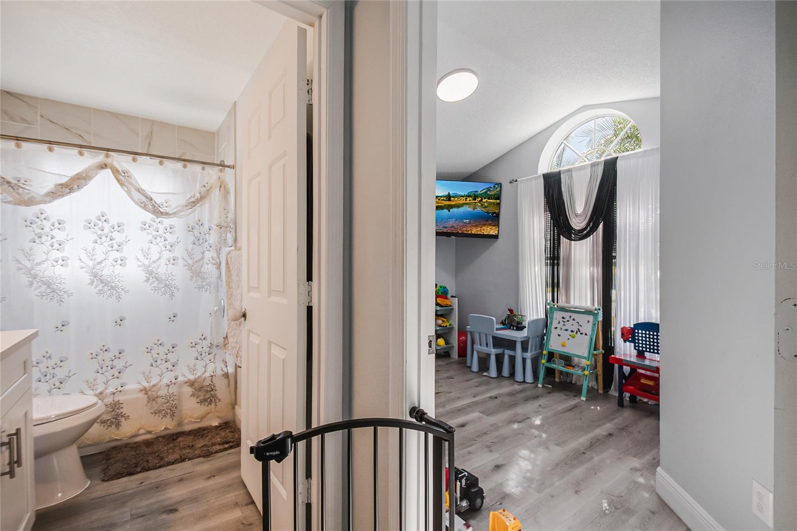 Image 30 of 37 For 2450 Shelby Circle