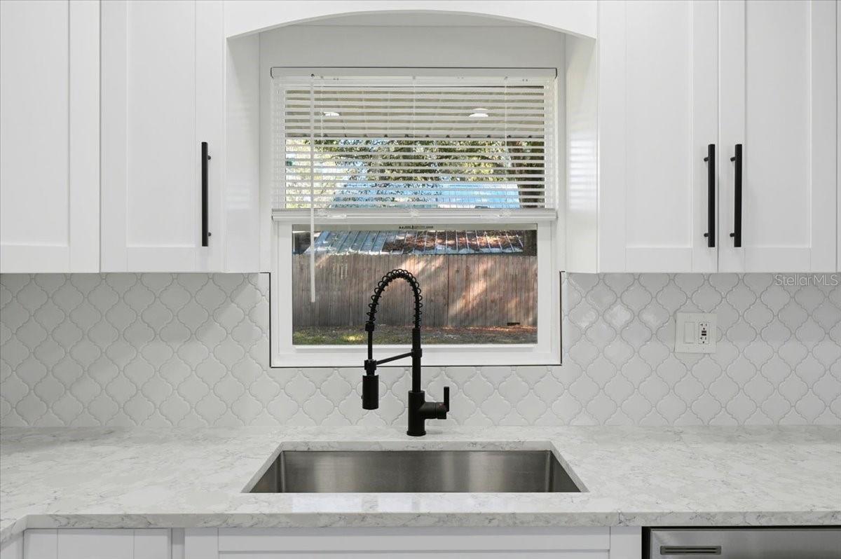 Image 12 of 43 For 2415 Sutton Road