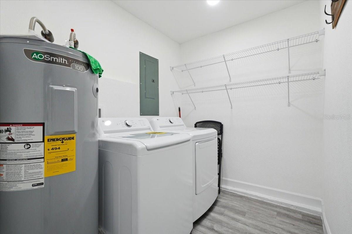 Image 15 of 43 For 2415 Sutton Road