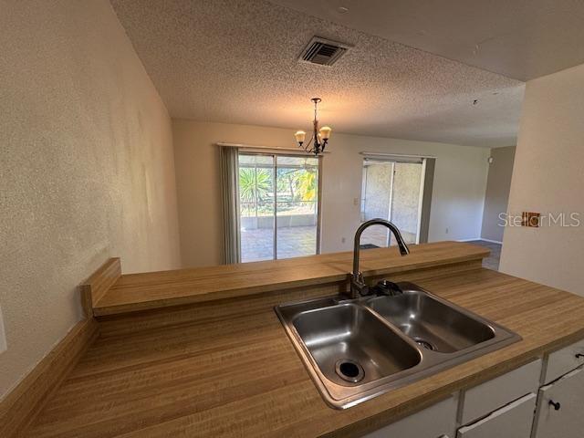 Image 8 of 24 For 10312 Hidden Lane