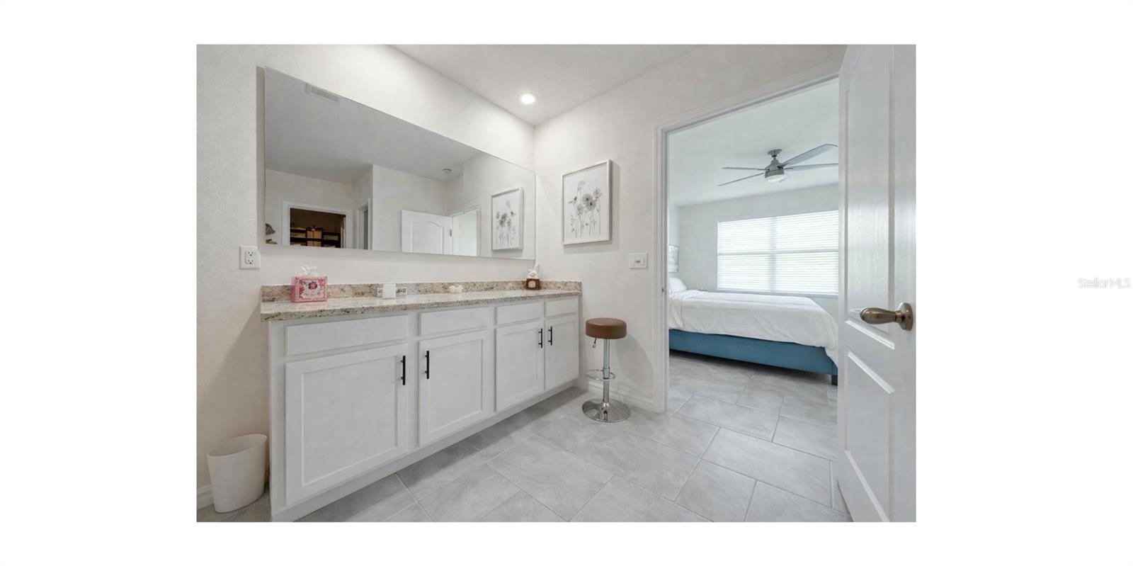 Image 32 of 59 For 1242 Iguana Loop