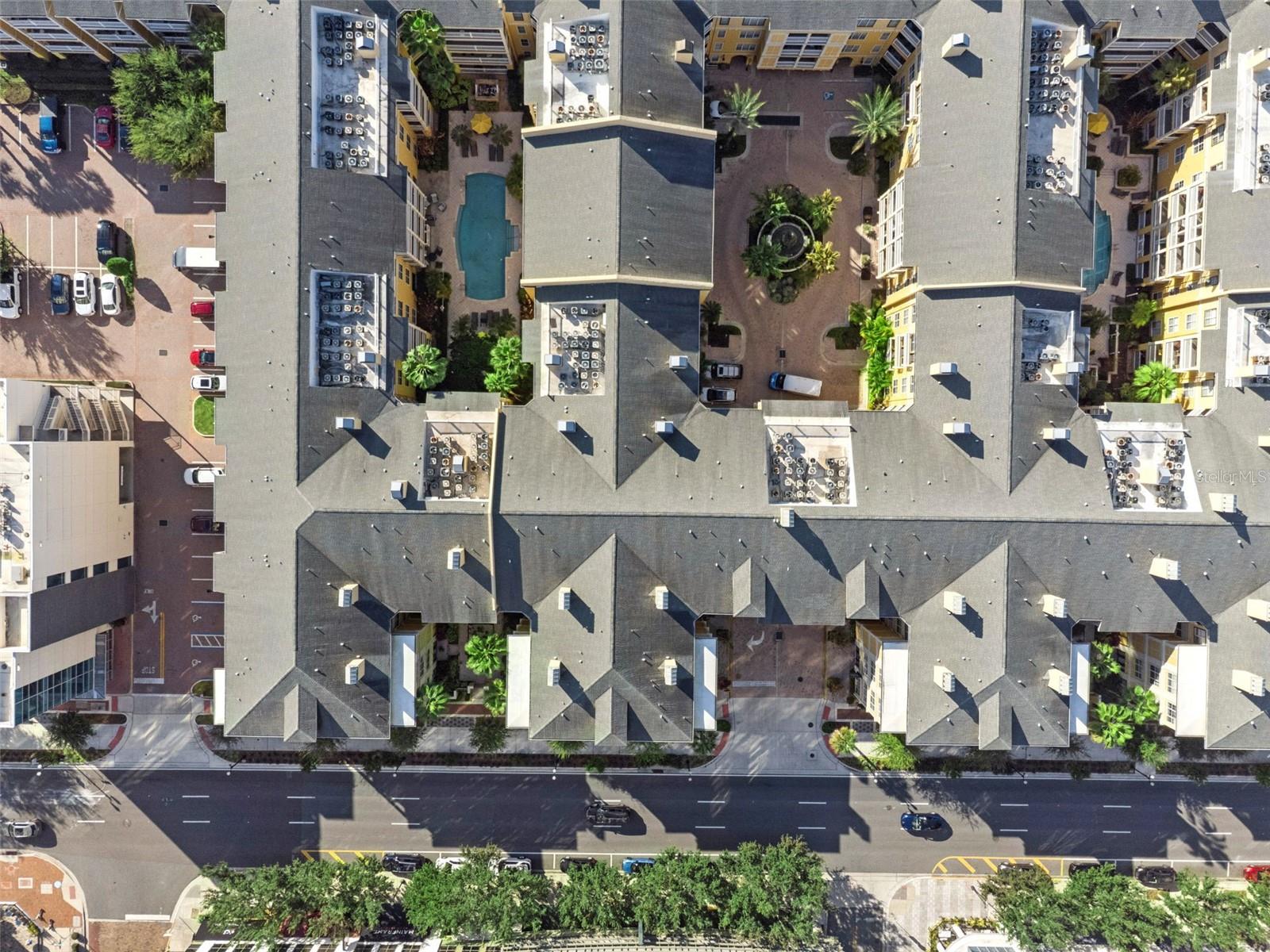 Image 23 of 50 For 860 Orange Avenue 219