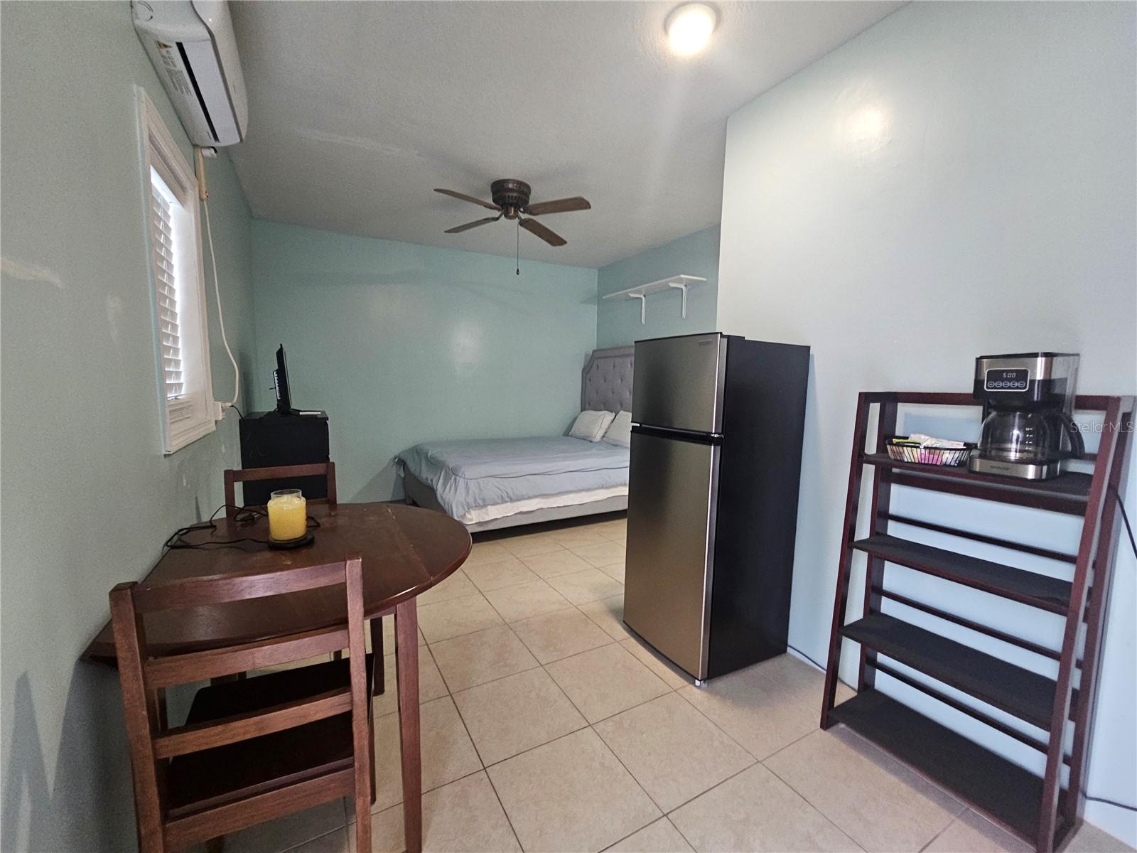 Image 6 of 8 For 896 Florida Parkway