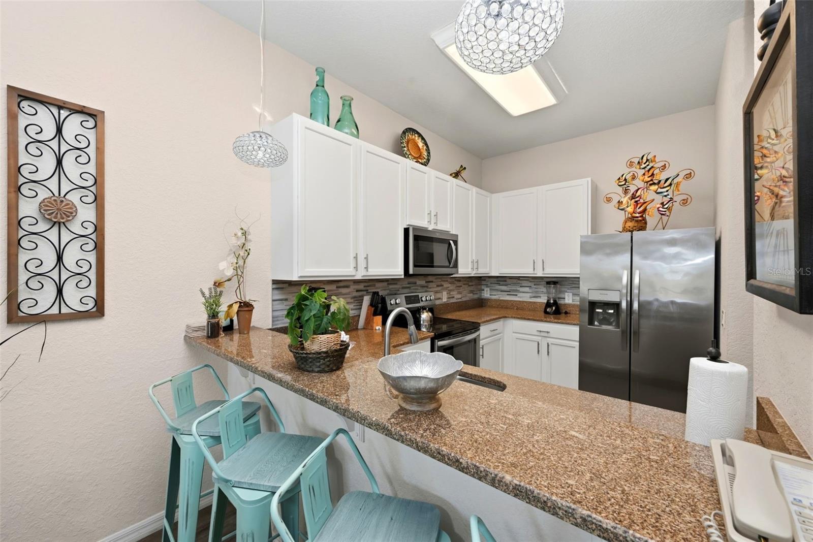 Image 10 of 34 For 1014 Gran Bahama Boulevard 31-1014