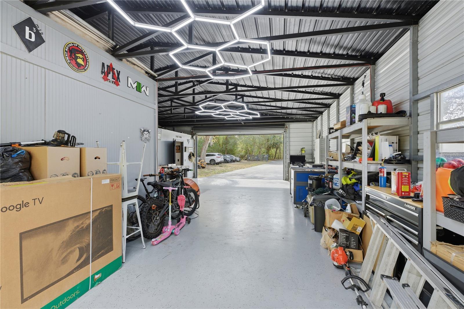 Image 43 of 52 For 4575 Lake Shore Drive