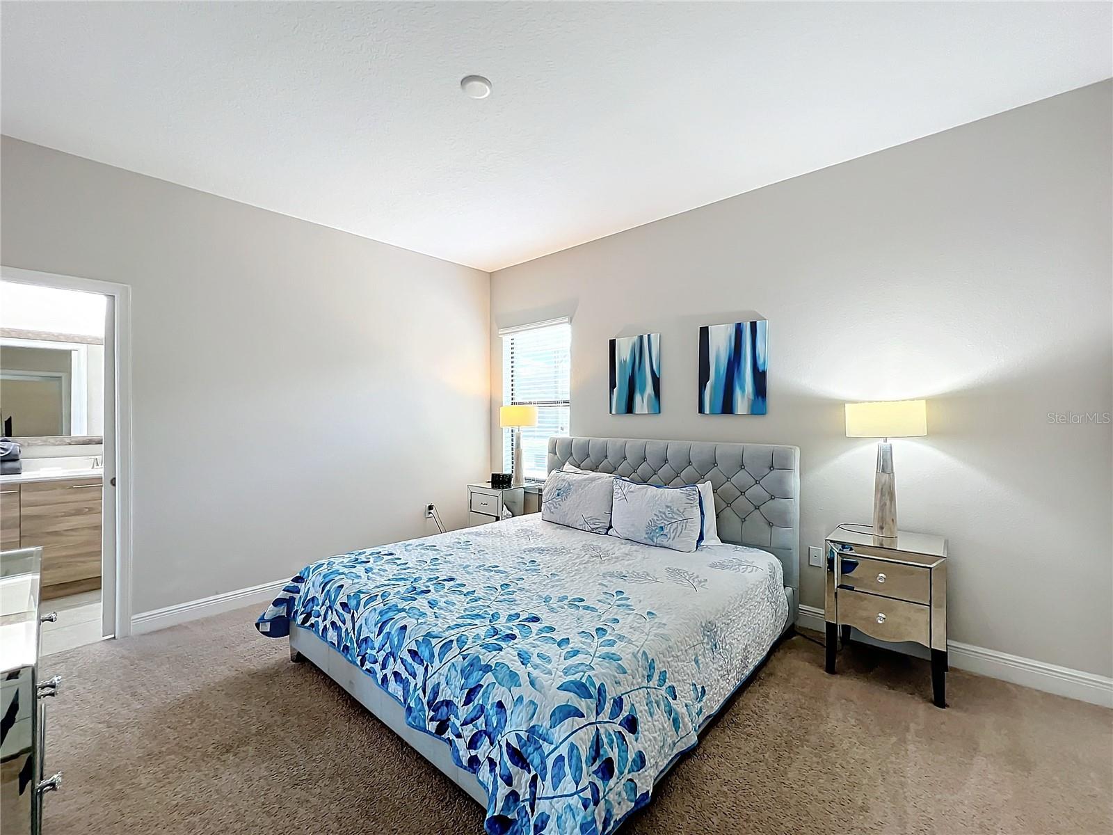 Image 21 of 33 For 185 Brookes Place