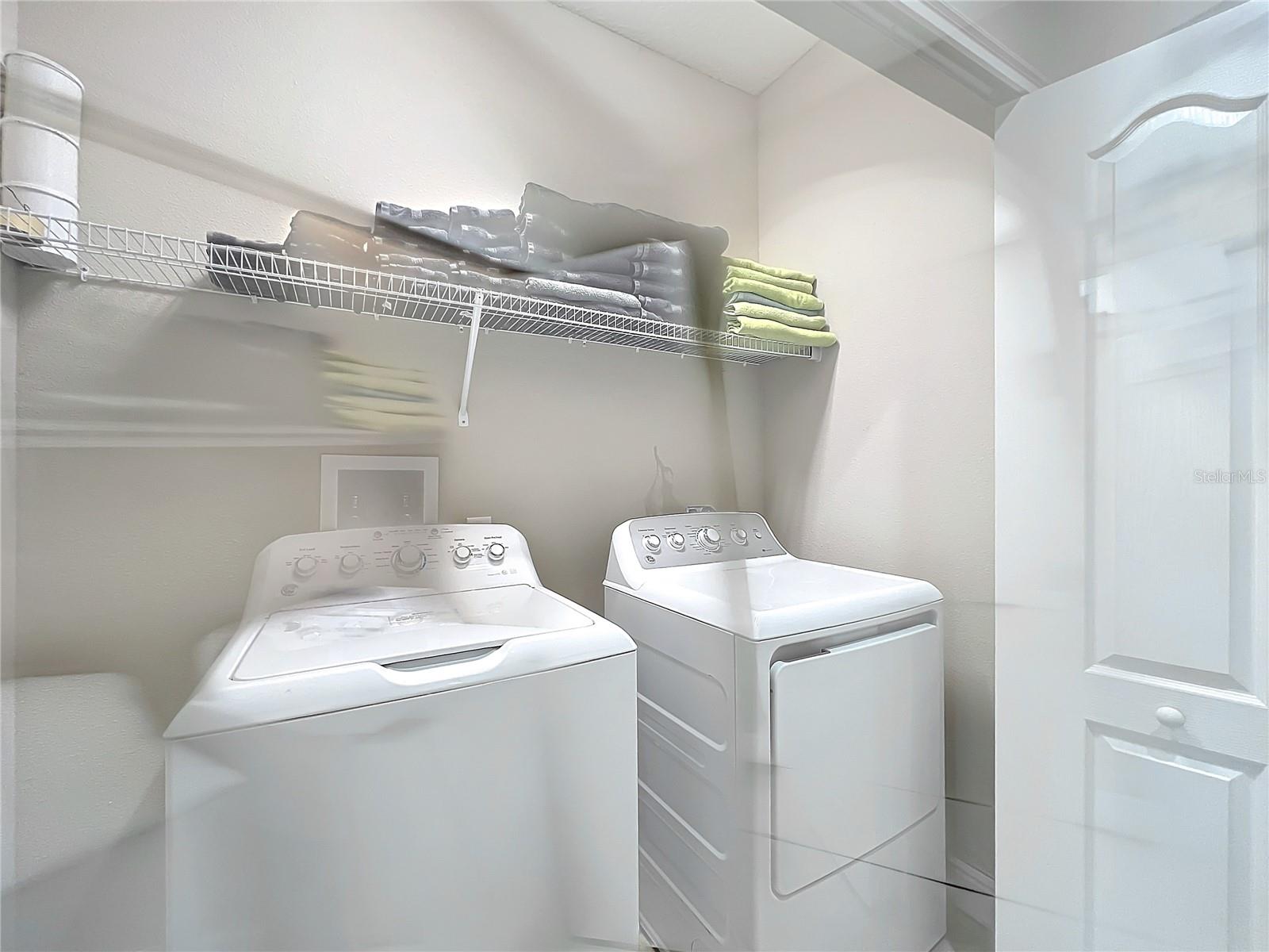 Image 25 of 33 For 185 Brookes Place