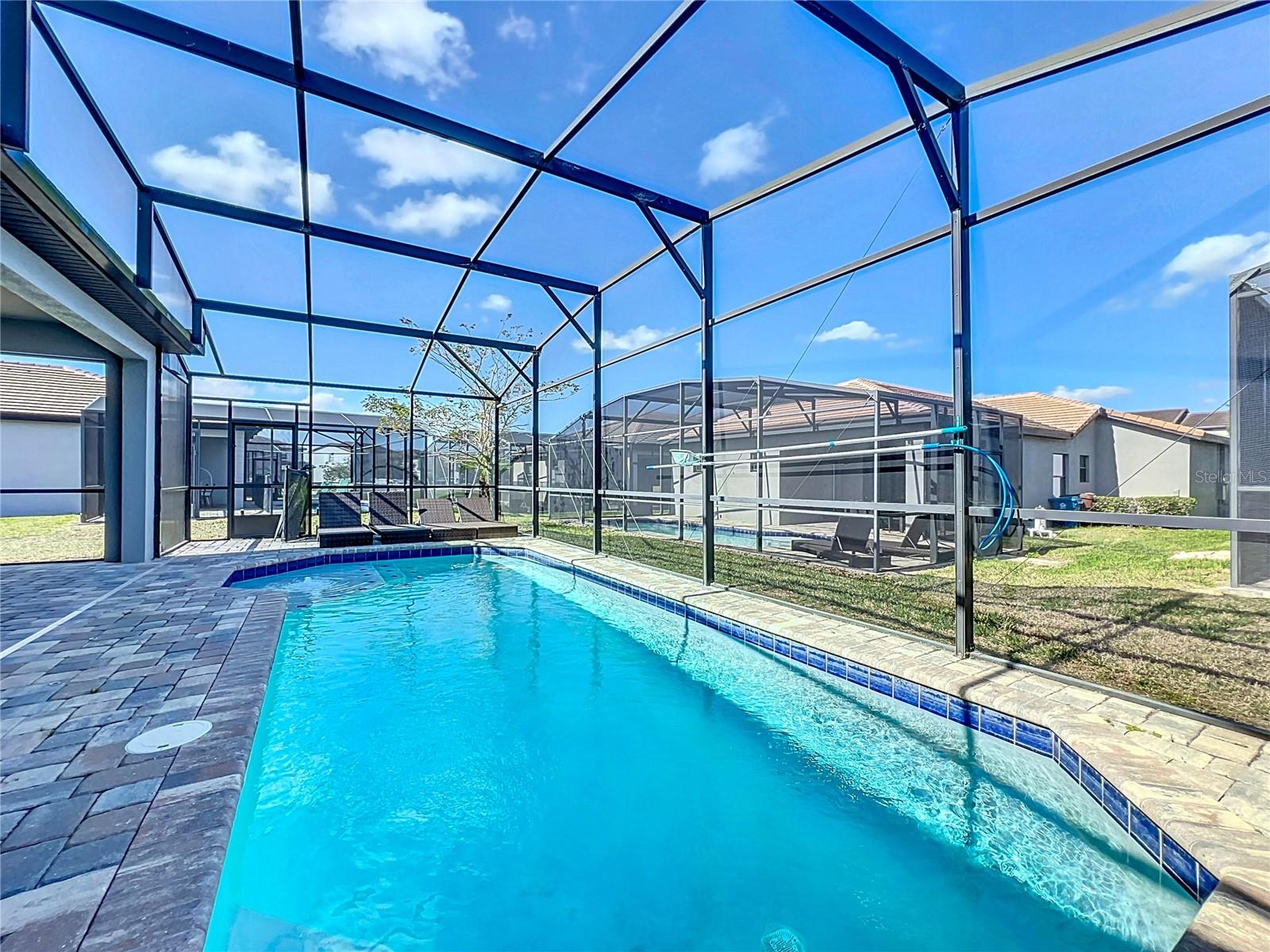 Image 31 of 33 For 185 Brookes Place