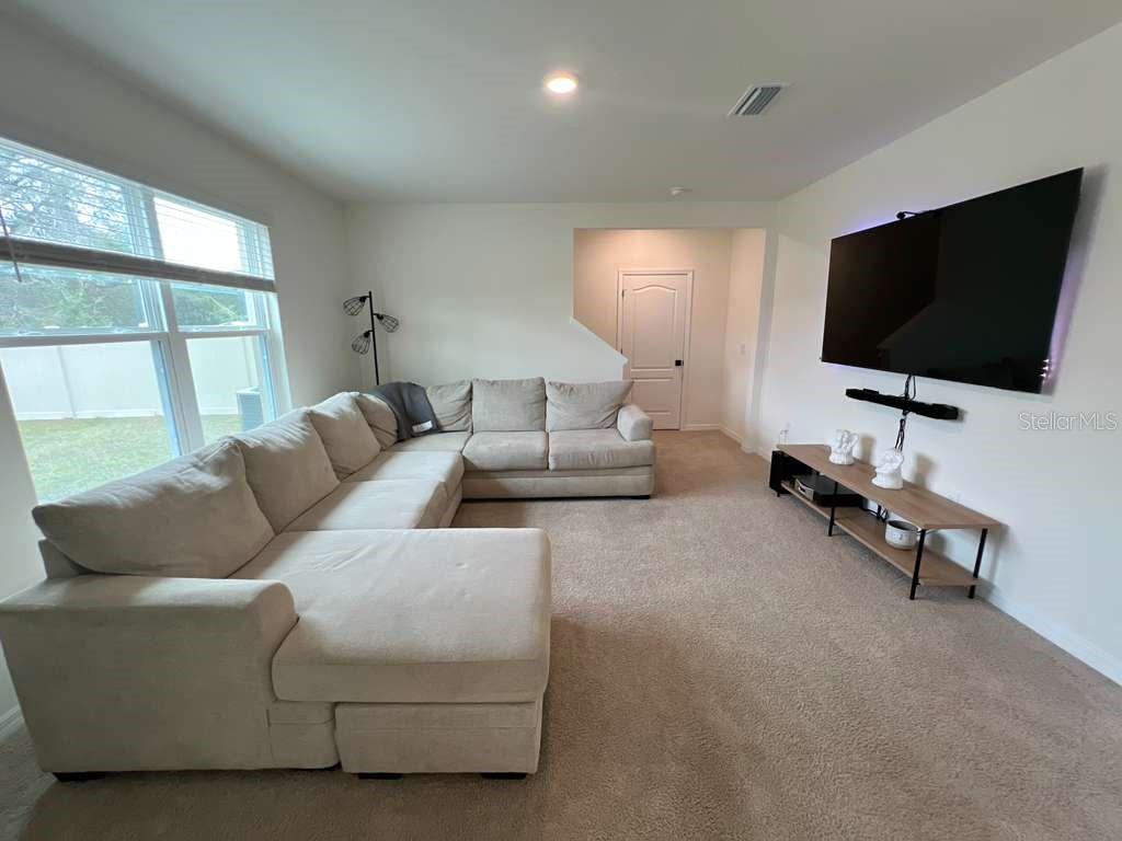 Image 12 of 49 For 2131 Doe Run Drive