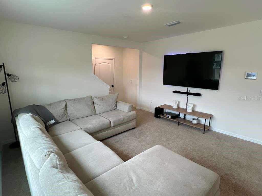 Image 13 of 49 For 2131 Doe Run Drive