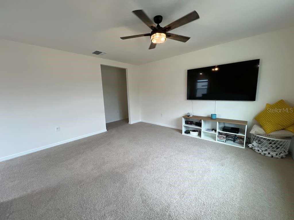 Image 18 of 49 For 2131 Doe Run Drive