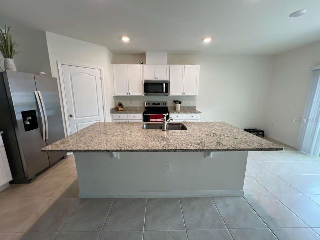 Image 4 of 49 For 2131 Doe Run Drive