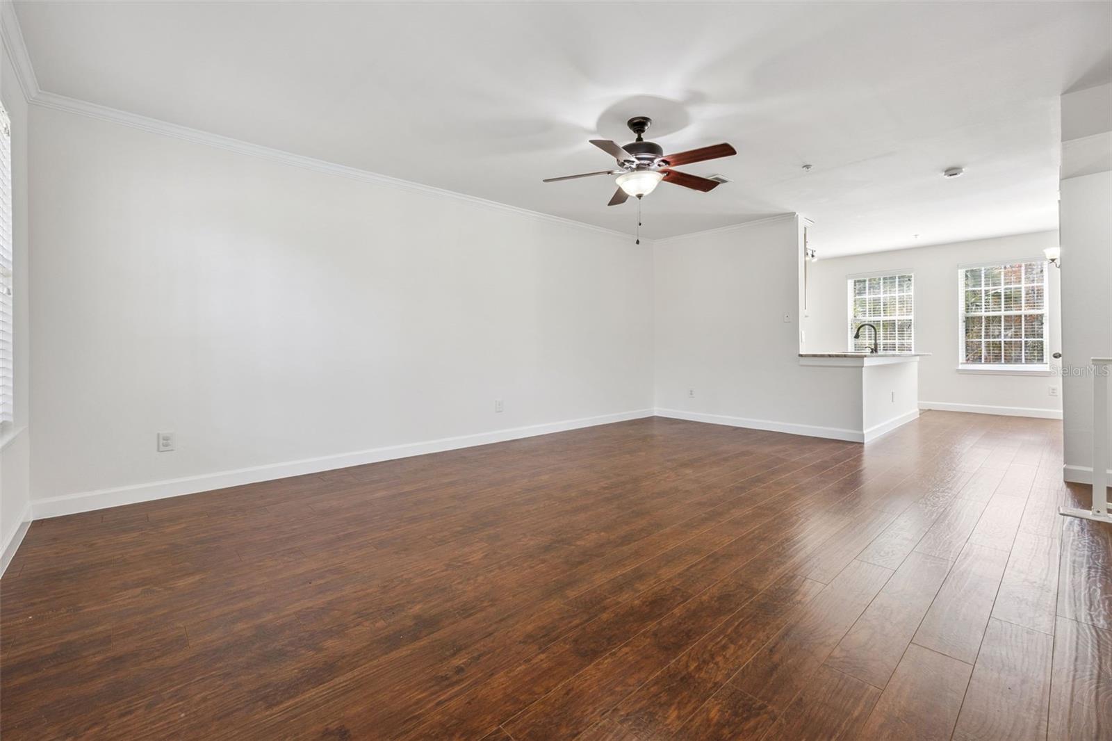 Image 24 of 51 For 1012 Waterside Drive