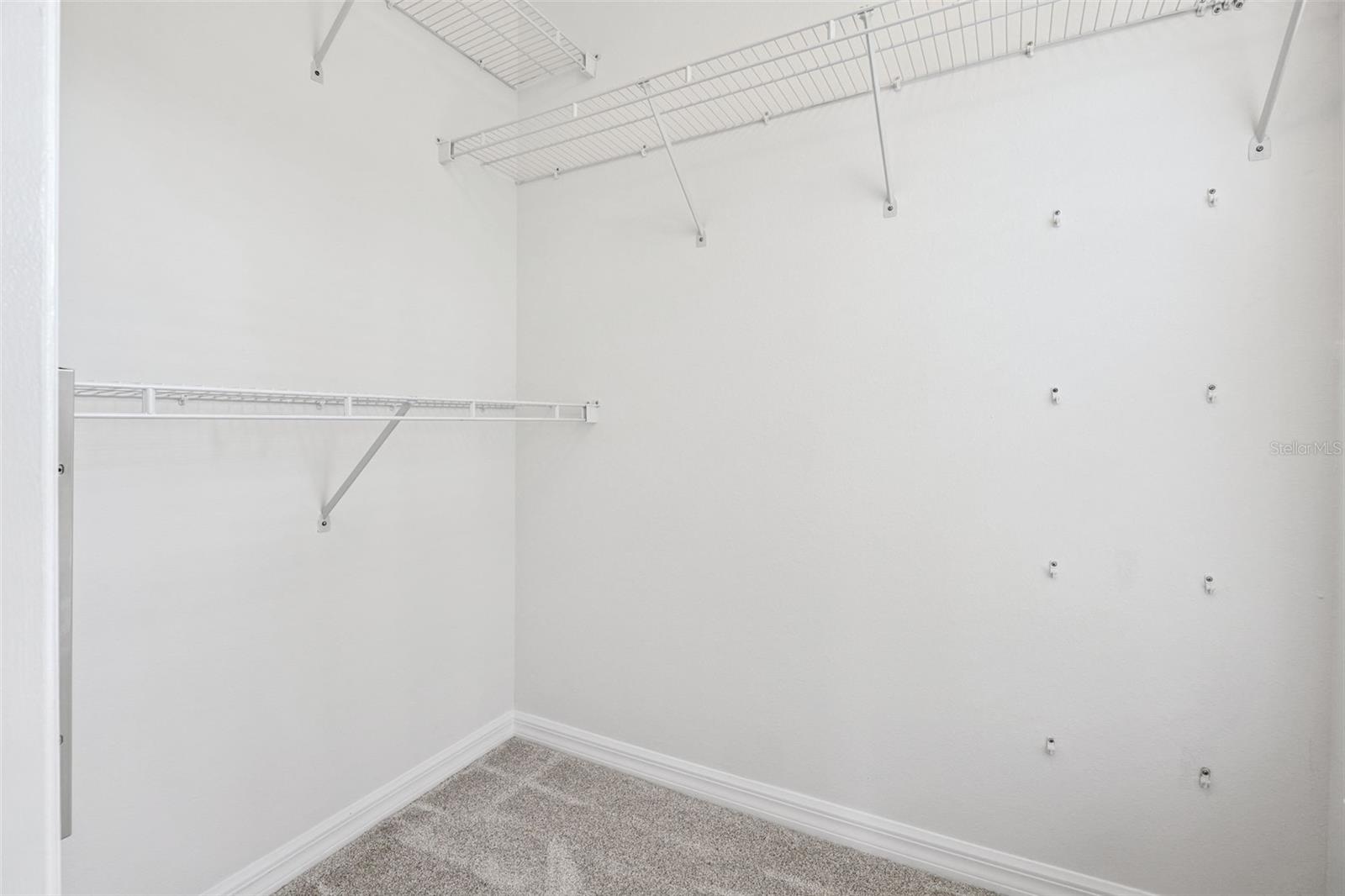 Image 35 of 51 For 1012 Waterside Drive