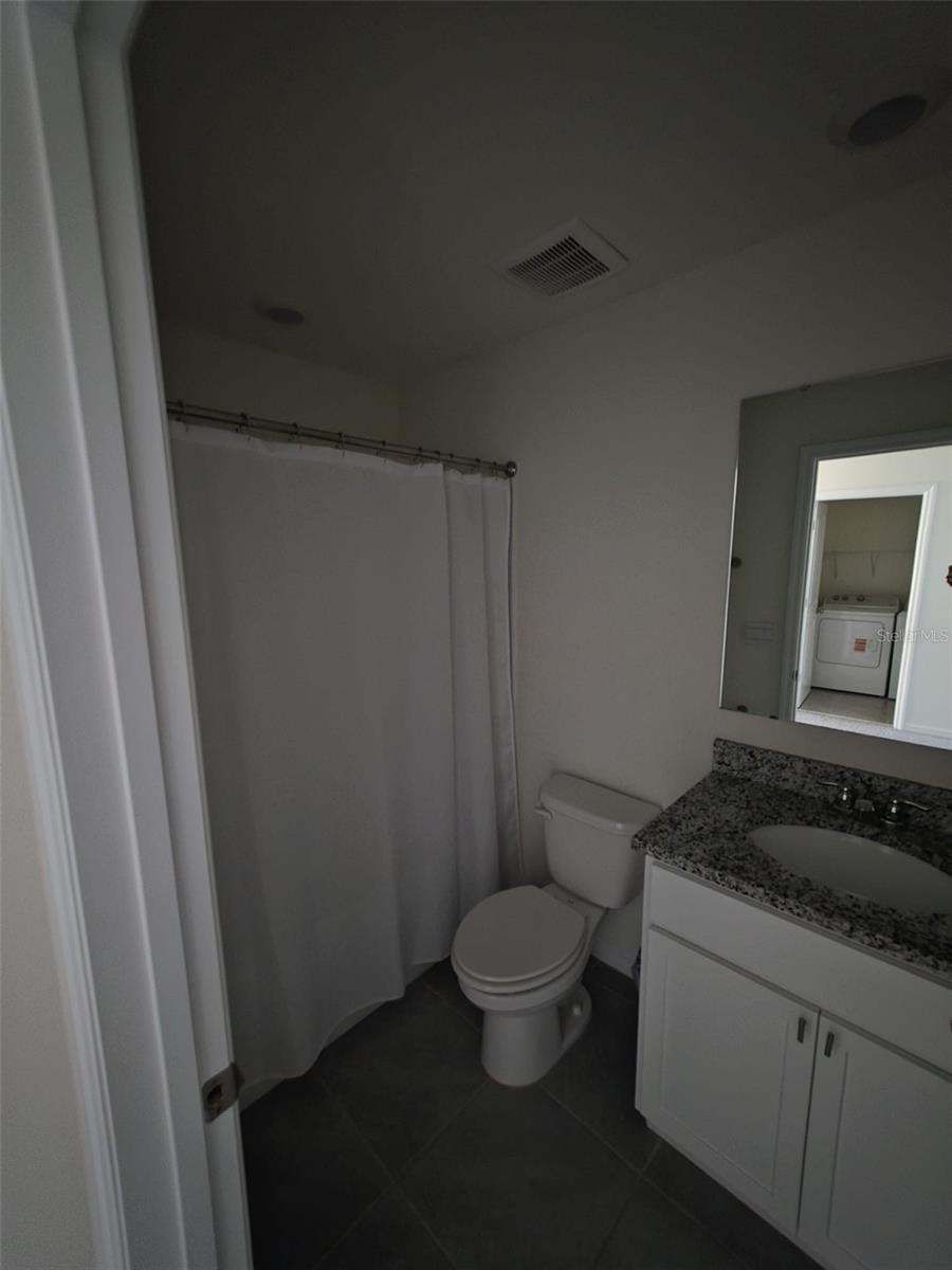 Image 18 of 21 For 384 Preston Cove Drive