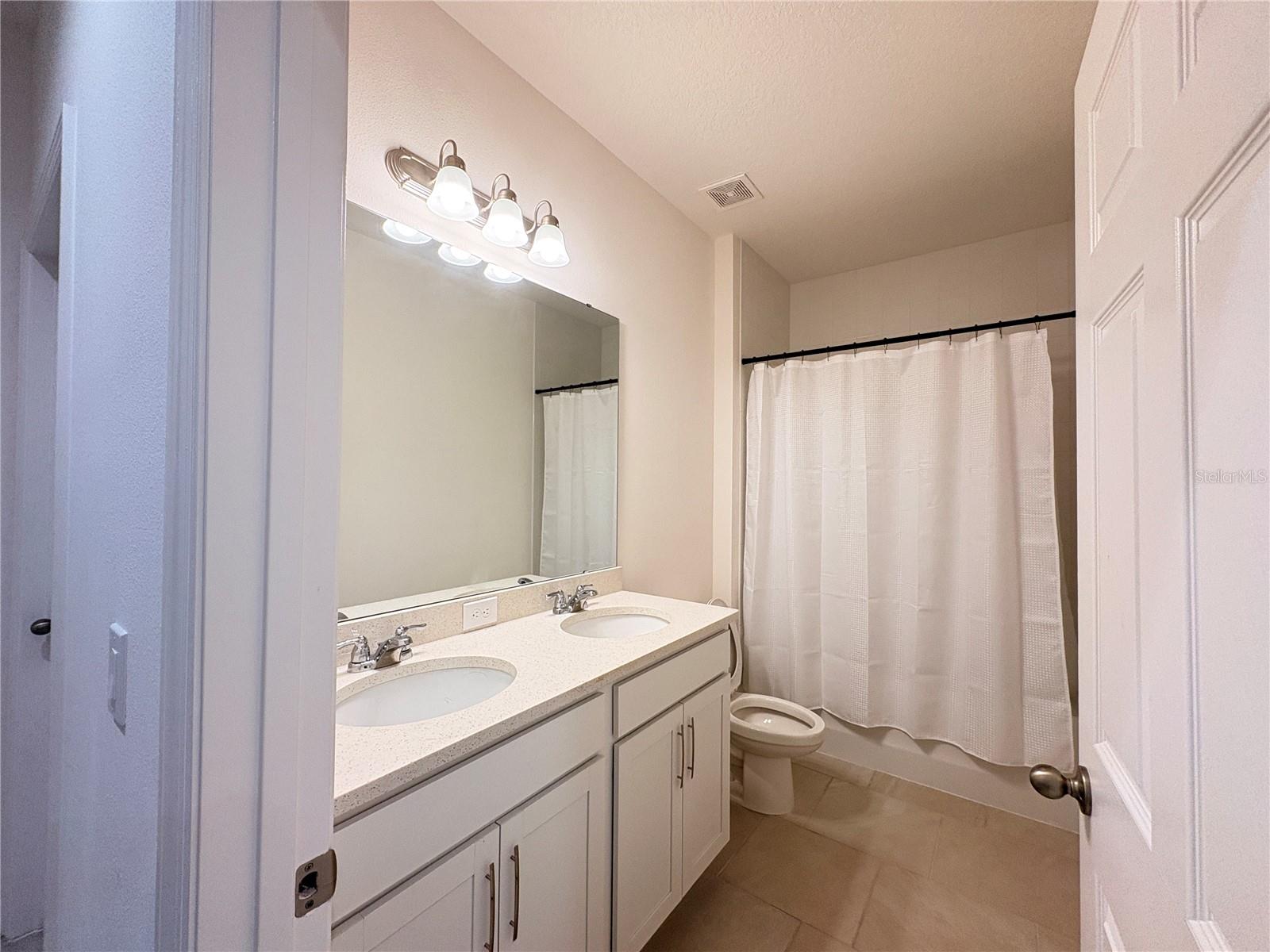 Image 10 of 24 For 1568 Sky Lakes Drive