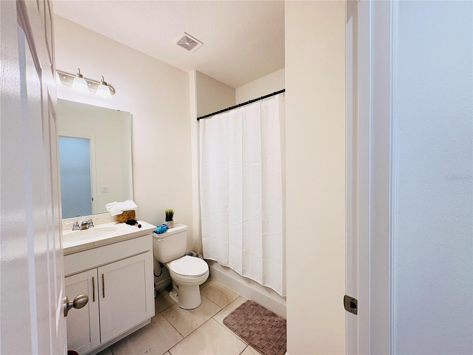 Image 24 of 24 For 1568 Sky Lakes Drive