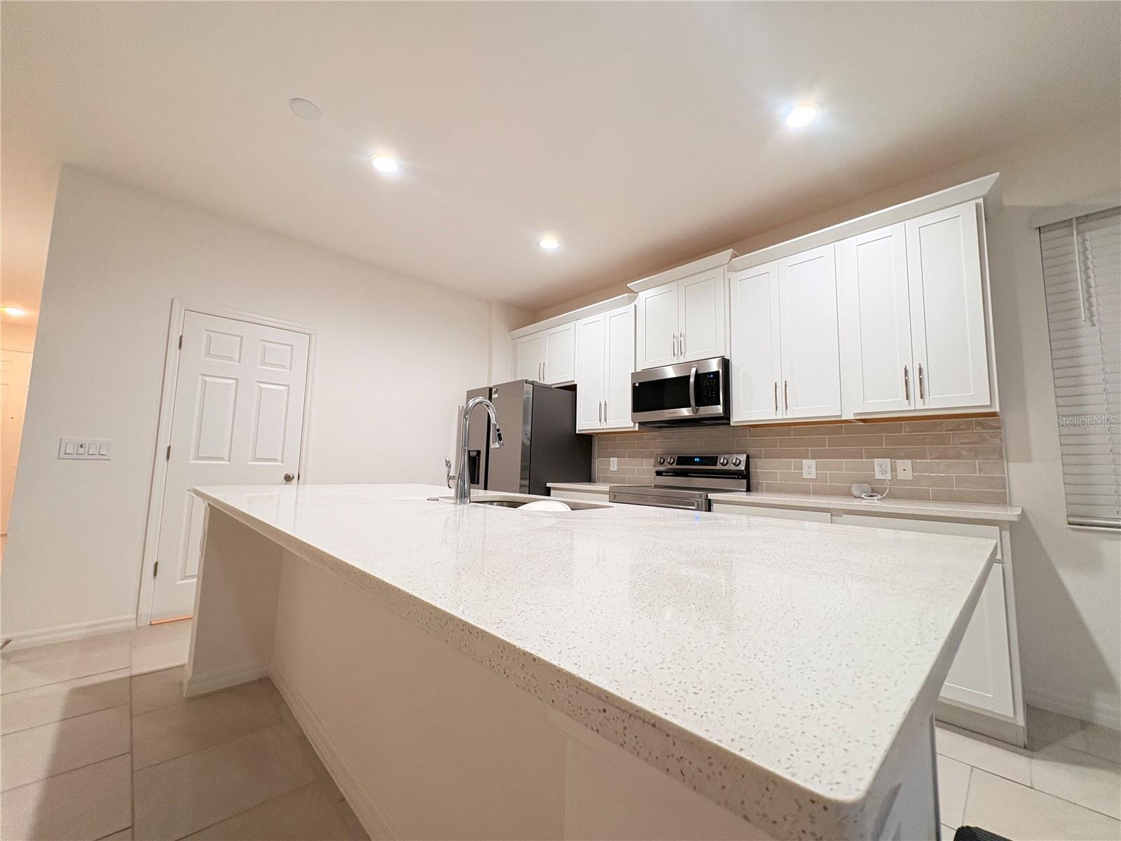 Image 6 of 24 For 1568 Sky Lakes Drive