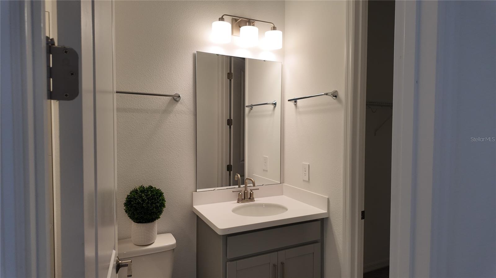 Image 15 of 19 For 5181 Firestone Alley