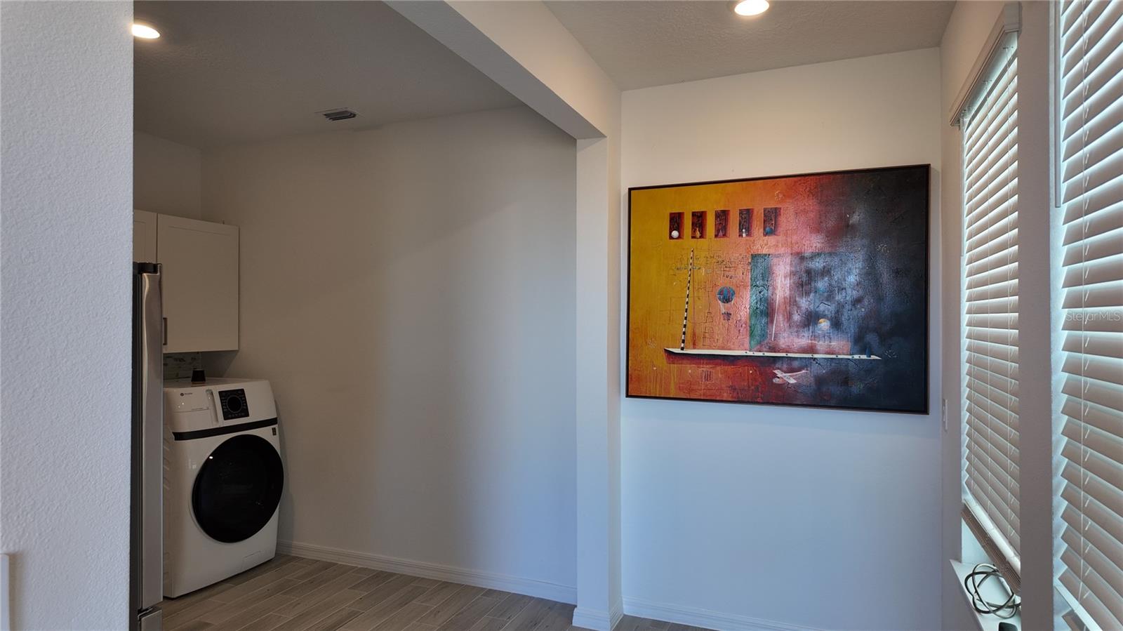 Image 6 of 19 For 5181 Firestone Alley