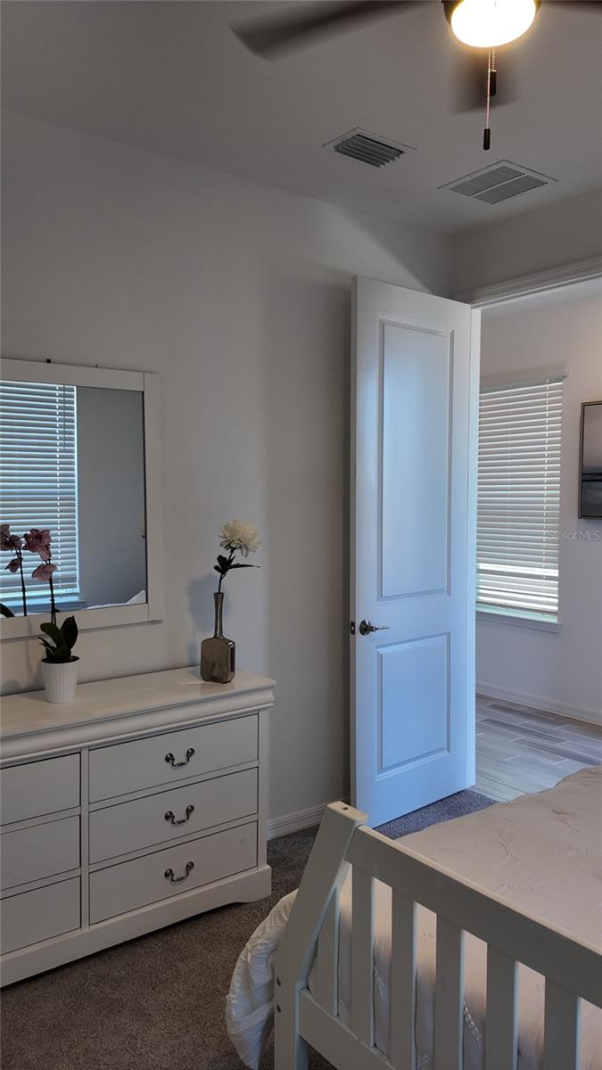 Image 9 of 19 For 5181 Firestone Alley